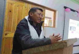 करमा सोनम Picture