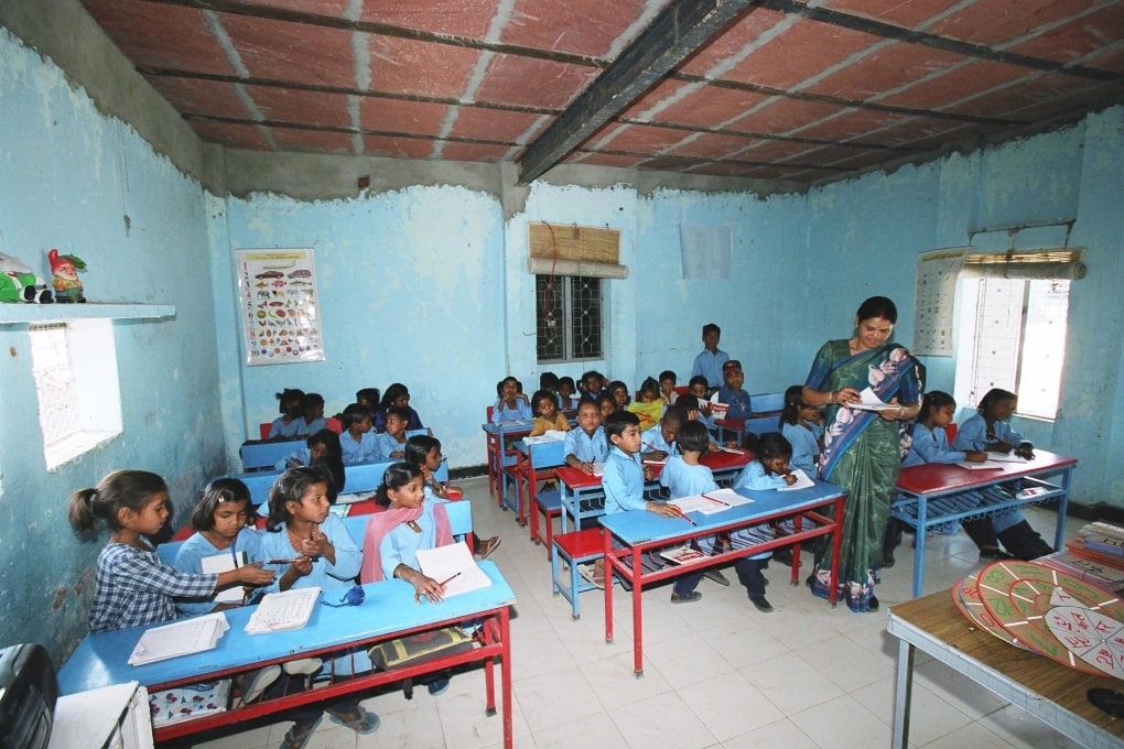 कक्षा में शिक्षक_शिक्षा मनोविज्ञान