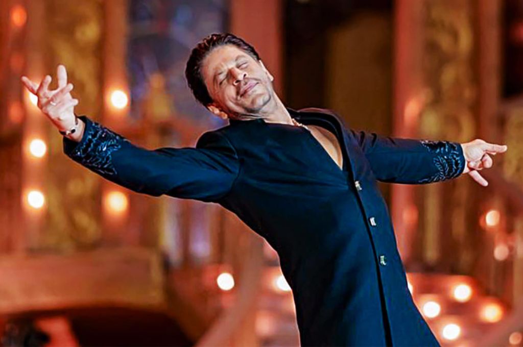 शाहरुख खान का फेमस पोज_सोशल सेक्टर 