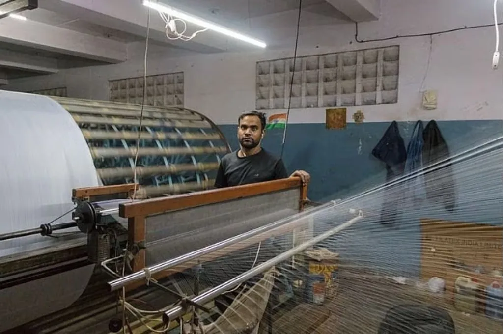 पावरलूम के श्रमिक_प्रवासी श्रमिक 